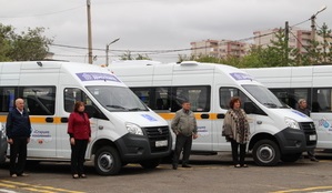 35 автомобилей поступили в социальные службы 