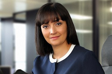 Оксана Набатчикова: «Если хотим обеспечить доступность медицины, надо создать условия для привлечения кадров»