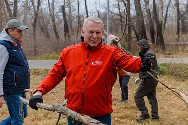 Чисто в Зауральной роще