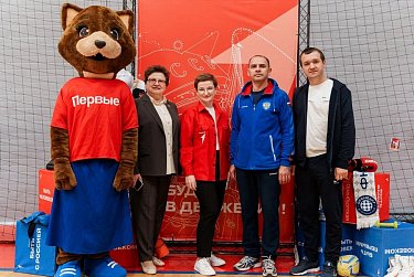 Праздник объединил семейные команды 