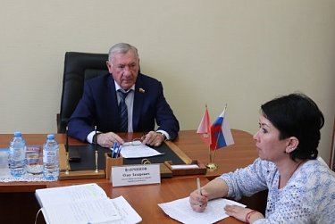 С актуальными вопросами – к депутату