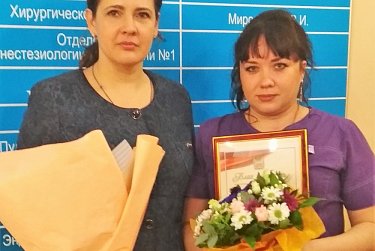 Депутаты поздравили женщин