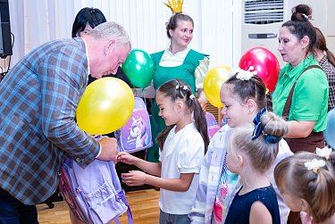 Александр Куниловский: «Задача взрослых – обеспечить детей всем необходимым»