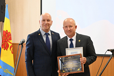 В постоянном диалоге с избирателями