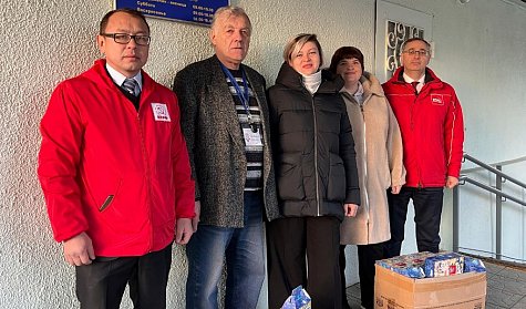 Подарки и медали для детей и взрослых