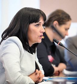 Предлагаются меры по поддержке семьи, материнства и детства