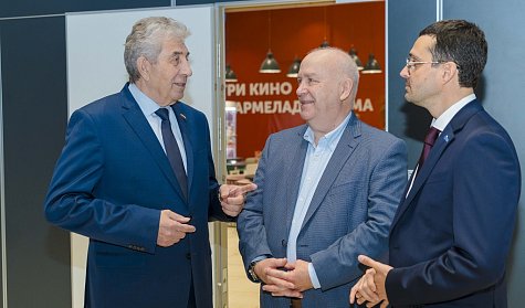 Сергей Грачев: «Региональная власть и профсоюзы имеют много точек соприкосновения»