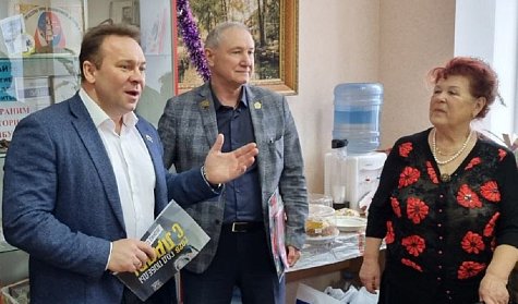 Парламентарий поблагодарил героев