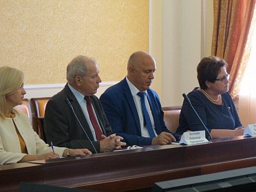 Действовать в интересах детей