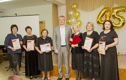 Оренбургская детская музыкальная школа отметила 45-летие