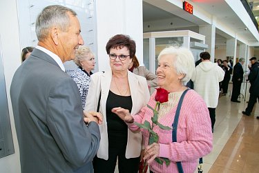 В парламенте прошла встреча ветеранов аппарата 