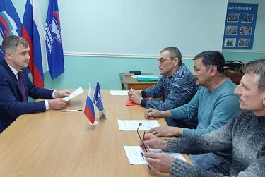 С актуальными вопросами – к парламентарию