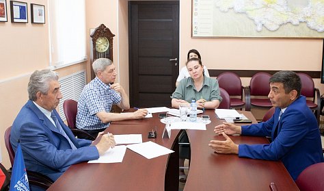 Сергей Грачев: «Будем искать законодательное решение проблем работников лесного хозяйства»