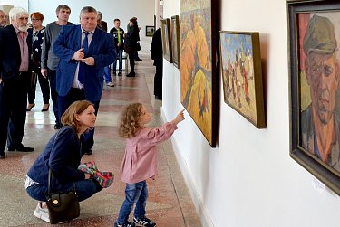 В Оренбурге открылась выставка художника Александра Овчинникова