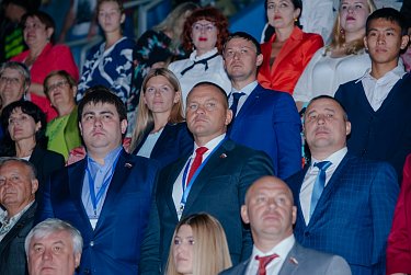 «Все флаги будут в гости к нам!»
