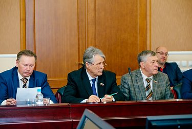 На заседании Совета Законодательного Собрания 