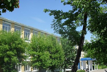 Оренбургская школа №15 отметила полувековой юбилей 