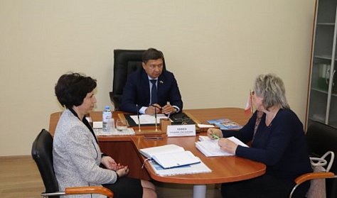 На приеме у депутата