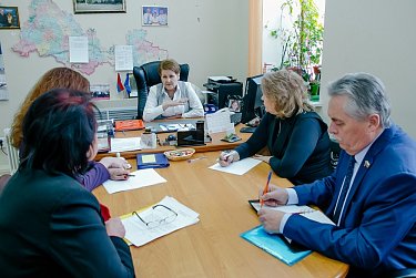 Татьяна Шукурова: «К началу нового учебного года у нас должны быть все обоснования эффективности проекта «Школьная медицина»