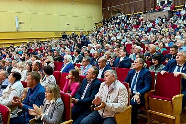 Новосергиевский район отметил 90-летие