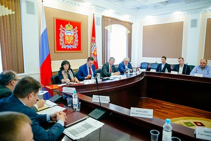 Андрей Аникеев: «В работе регулярных и заказных перевозчиков надо определить баланс»