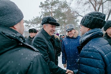 Защитникам Отечества посвящается