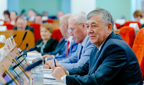 Надыр Ибрагимов награжден Орденом Дружбы
