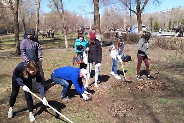 Исполнилось сто лет со дня проведения первого субботника