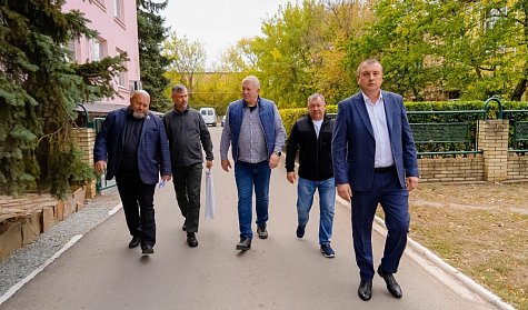 Оренбуржцы помогли восстановить более 200 объектов в Перевальске