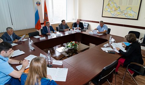 До 16 вход закрыт