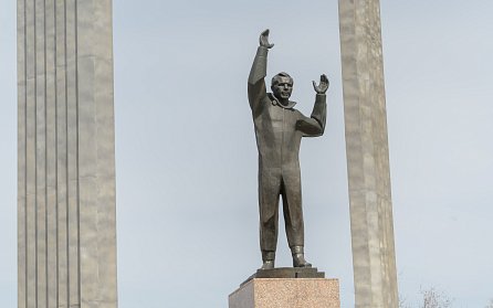 С Днем космонавтики!