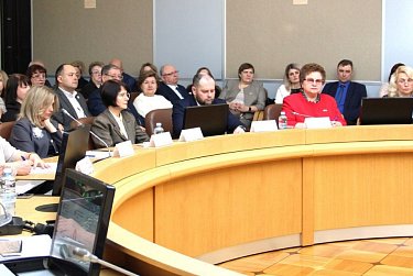 Более 600 тысяч оренбуржцев получают социальные выплаты