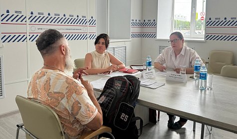 Депутат Заксобрания Елена Афанасова провела прием граждан