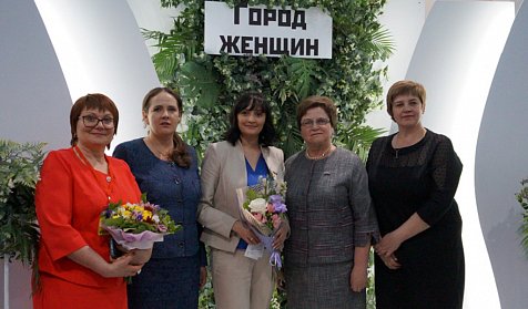 Оренбурженки собрались на бизнес-форум «Деловая весна» 
