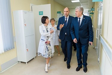 Сергей Грачев: «Будем пошагово укреплять материально-техническую базу госпиталя»