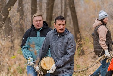 Чисто в Зауральной роще