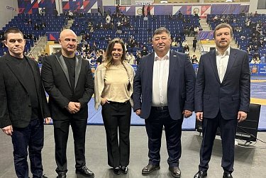 В Оренбурге прошел фестиваль спортивной борьбы