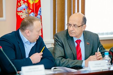 Геннадий Аверьянов: «Закон о студотрядах даст импульс развитию этого движения в Оренбуржье»