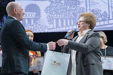 Областной детской больнице – 60 лет