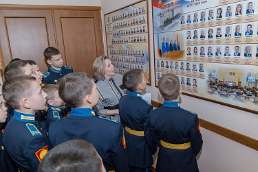 Школьники – в гостях у парламентариев