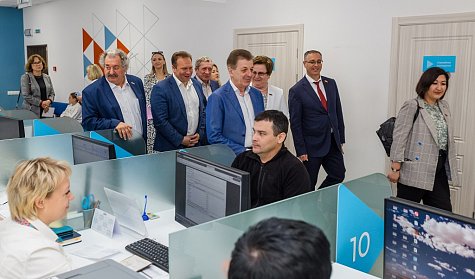 Депутаты обсудили проблему кадров и возможности кадрового центра