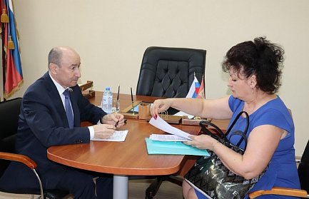 Виктор Купчик провел прием граждан