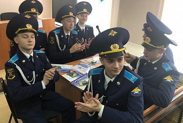 Кадеты состязались в интеллектуально-правовой игре