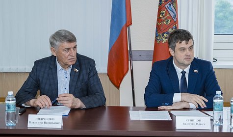 Матери-героини смогут получить землю в собственность