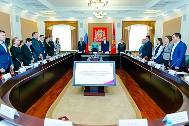 Молодежный парламент вышел с законодательной инициативой