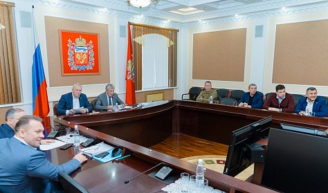 Дата заседания Законодательного Собрания изменена