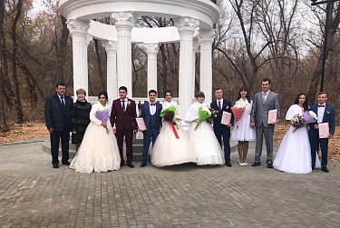 В Орске открыли обновленный парк Строителей 