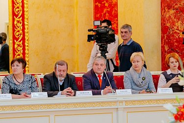 Сергей Грачев отметил объективность и профессионализм оренбургских журналистов