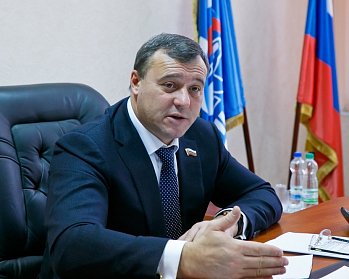 Олег Димов: «Новые региональные проекты позволят уделить особое внимание проблемным вопросам муниципалитетов»