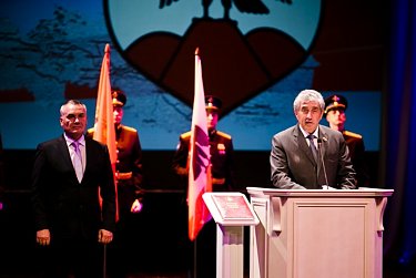 Сергей Грачев поздравил Василия Козупицу с вступлением в должность 